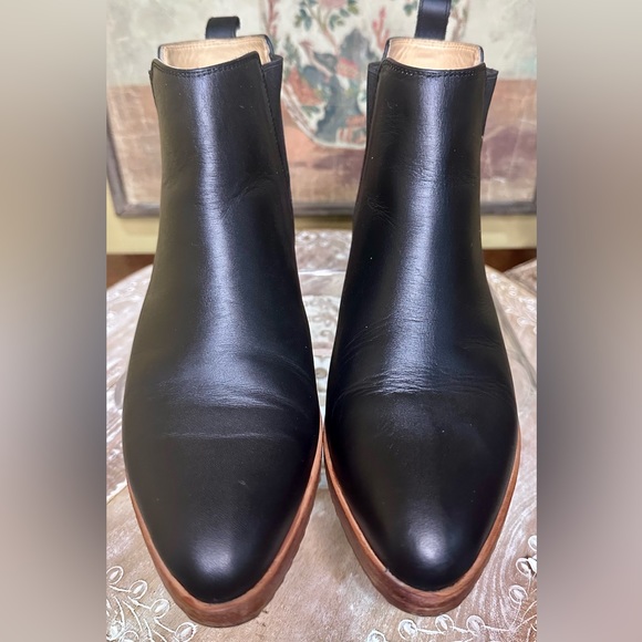 EUC Nisolo “Everyday Chelsea” Ankle Bootie with Rubber Outsoles Size 10 - Picture 6 of 14